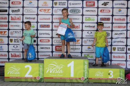 Dekoracja zwycięzców Sonko Bike Maraton