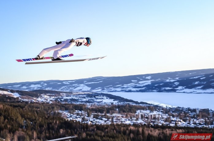 Paweł Wąsek na skoczni w Lillehammer