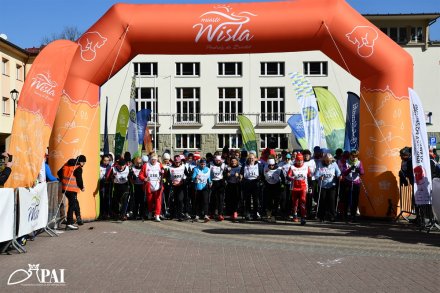 Zawody nordic walking w centrum Wisły