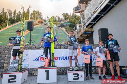 Zawodnicy na podium: Wiktor Szozda pierwszy z lewej