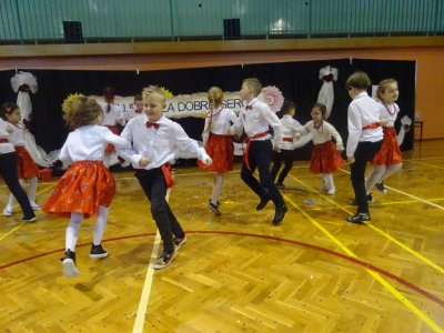 Taniec „Krakowiaczek” – kl. 2