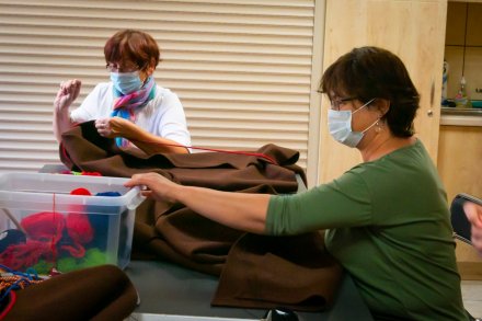 Warsztaty szycia guni w Wislańskim Centrum Kultury