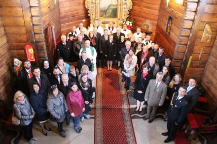 Wspólna fotografia uczestników nabożeństwa