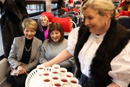 Przejazd pociągiem "Niebo nad Beskidami"