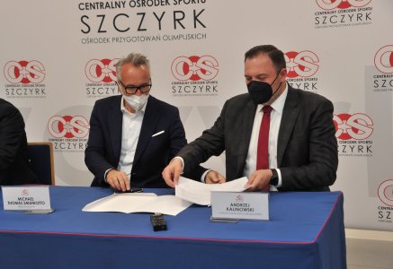 Uroczyste podpisanie umowy na budowę systemu naśnieżania na trasach Kubalonki