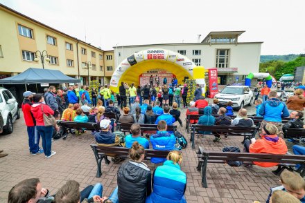 Dekoracja zwycięzców