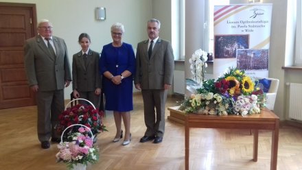 Fragment uroczystości pożegnania dyrektor Danuty Kozyry
