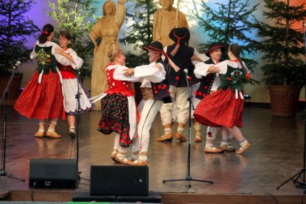 Fragment występu zespołu "Dudoski"