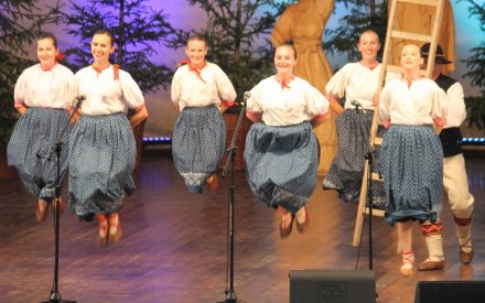 Fragment występu zespołu "Bystrzyca"