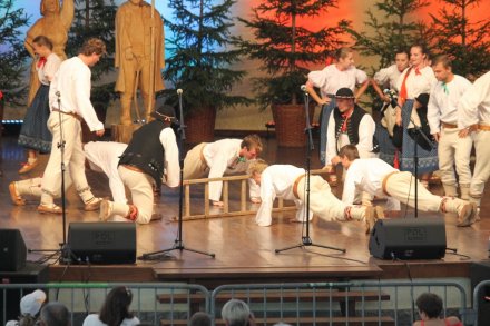 Fragment występu zespołu "Bystrzyca"