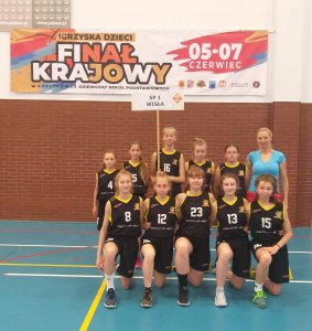 Zdjęcie wiślańskiej reprezentacji SP nr 1