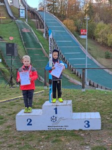 Zawodnicy WSS Wisła na podium