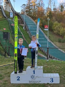 Zawodnicy WSS Wisła na podium