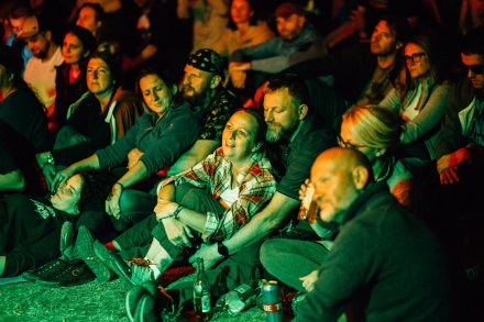 Publiczność w trakcie koncertu