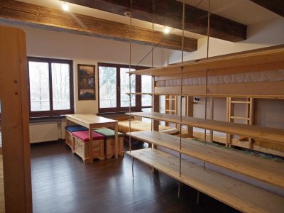 Jeden z pokoi schroniska