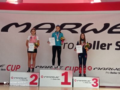 Laura Wantulok  zawodniczka WSS Wisła na I miejscu podium