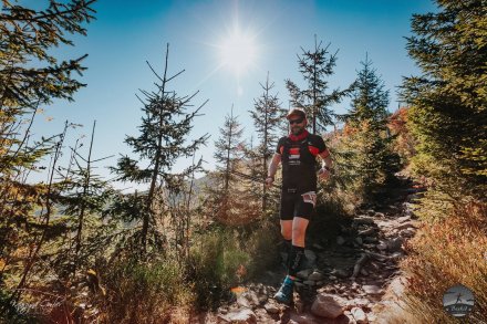 Zawodnik na trasie biegu