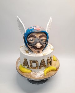 Tort na 44. urodziny Adama Małysza z Cukierni u Janeczki