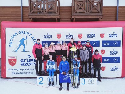 Drużyna WSS Wisła na zawodach w Ptaszkowej