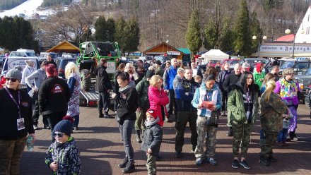 Uczestnicy rajdu przed startem