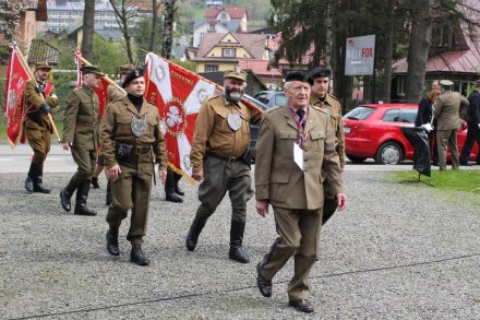 Przybycie delegacji na miejsce uroczystości