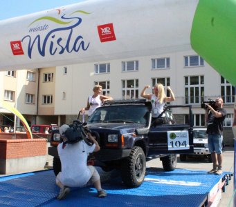 Prezentacja załóg na starcie rajdu