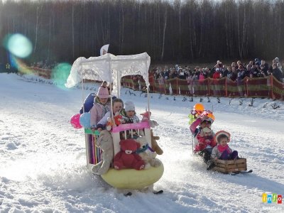 Zjazdy na byle czym, fot. InfoBeskidy.eu