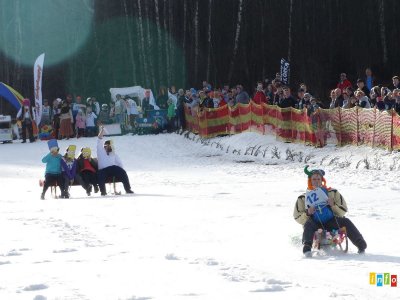 Zjazdy na byle czym, fot. InfoBeskidy.eu