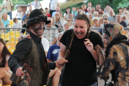 Fragment występu Zespołu "Mietniowiacy"