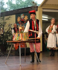 Fragment występu Zespołu "Mietniowiacy"