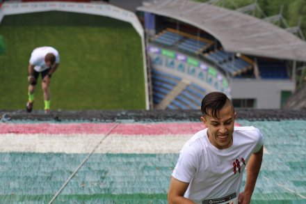 Ciężka walka na trasie o każdy krok