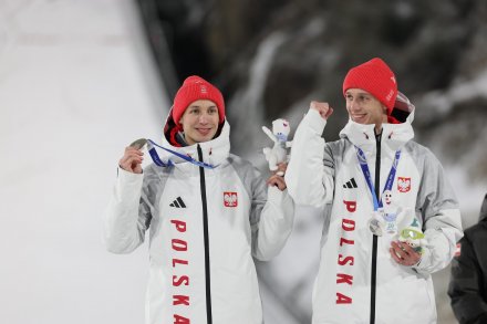 Paweł Wąsek i Kacper Tomasiak z medalami, fot. PZN