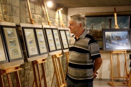 Wernisaż wystawy prac Jakuba Gniadzika