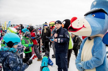 Działania profilaktyczne policji - fot. Tomasz Żak/UMWŚ