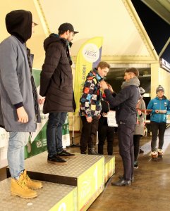 Ceremonia rozdania nagród i pucharów w amfiteatrze