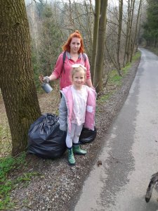 Sprzątanie Wisły/fot. Agata Walkiewicz-Madzia