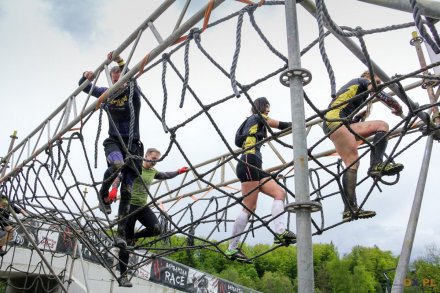 Jedna z przeszkód Barbarian Race