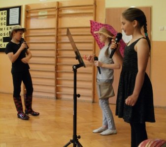 "Czapla i żuraw" w interpretacji klasy trzeciej