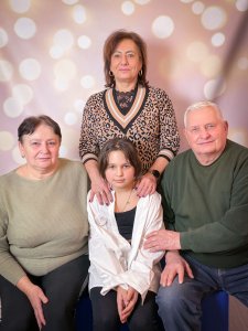 Występy grup tanecznych z okazji Dnia Babci i Dziadka