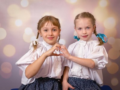 Występy grup tanecznych z okazji Dnia Babci i Dziadka