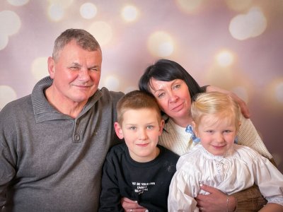Występy grup tanecznych z okazji Dnia Babci i Dziadka