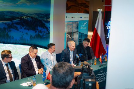 Konferencja prasowa przed otwarciem Beskidzkiego Centrum Narciarstwa