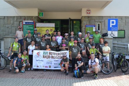 Zdjęcie grupowe przed rajdem