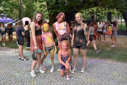 Holi Święto Kolorów