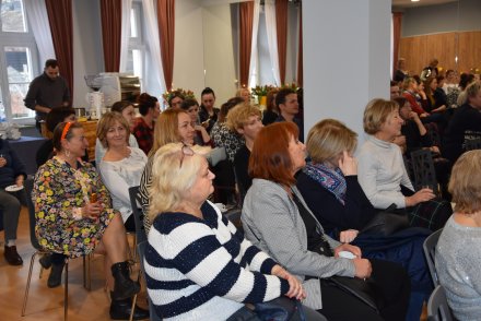 zgromadzona publiczność