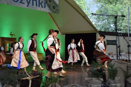 Kapela Wisła podczas obrzędu dożynkowego