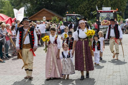 Korowód dożynkowy