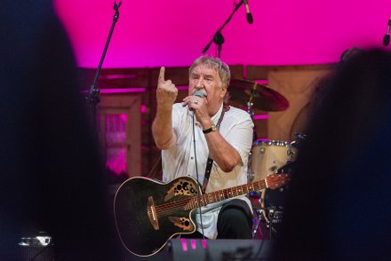 Wiślańskie Dożynki - koncert zespołu Jan Wojdak & Wawele