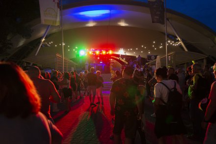 Wiślańskie Dożynki - zabawa z zespołem Kris Party