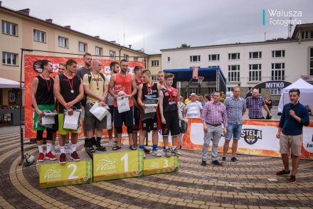 Wręczenie nagród pierwszego dnia turnieju